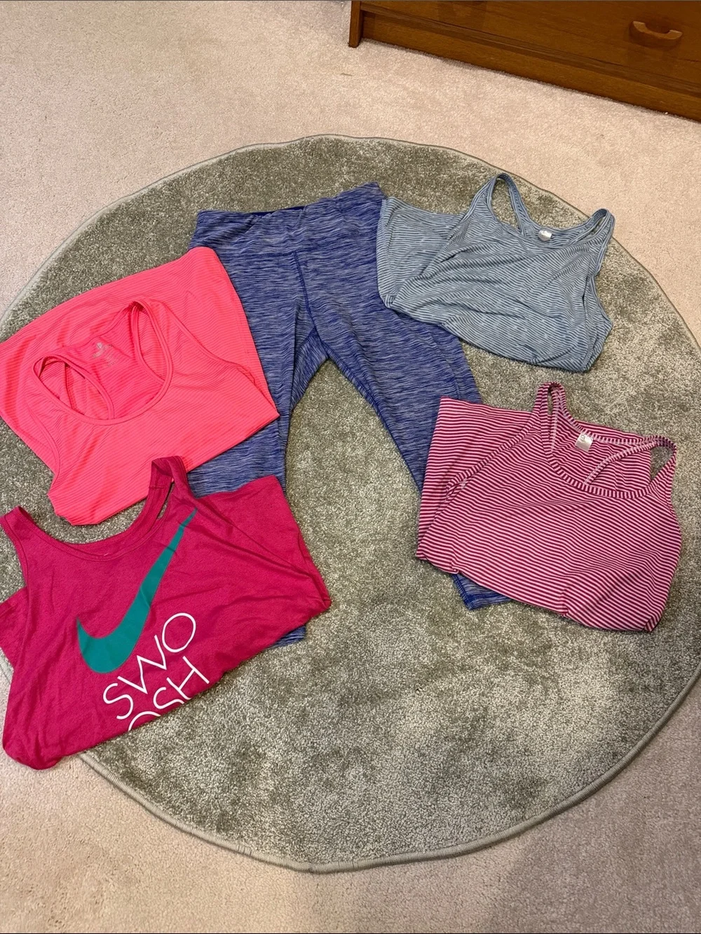 Lot of 4 Razorback Tanks (2 Gap, 1 Nike, & 1 90*) & 1 Pair of RBX Leggings